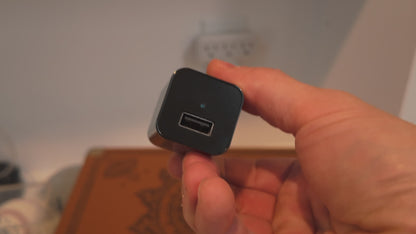 Hidden Spy Camera Charger HD 1080p Easy to Use without Wi-Fi